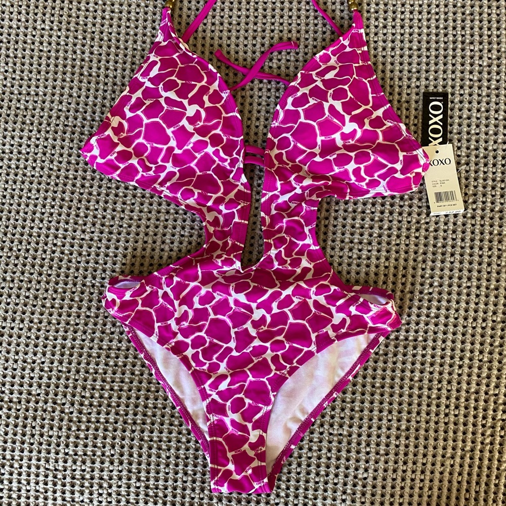 XOXO swimsuit 🩱